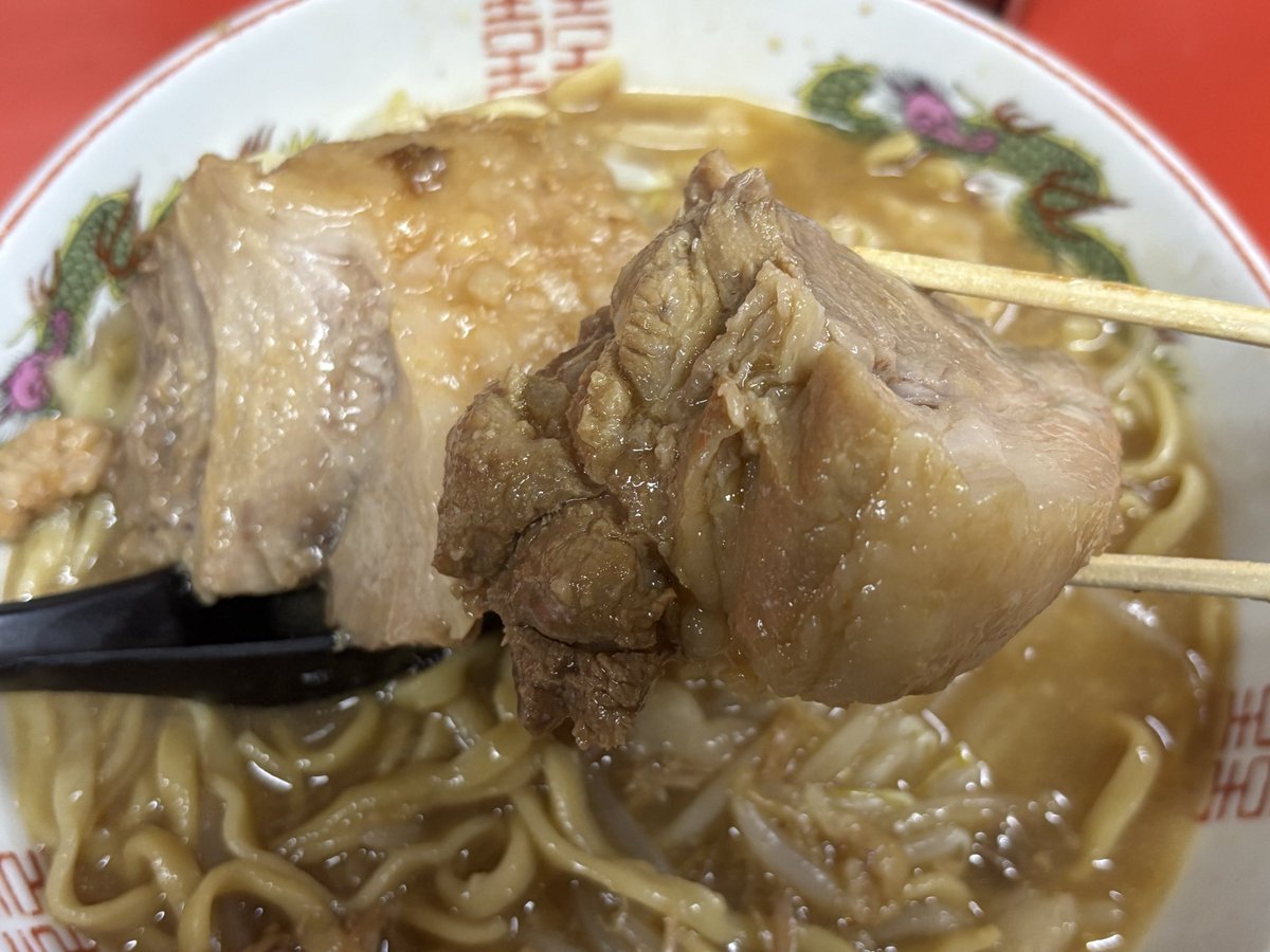 たかちゃん tweet media