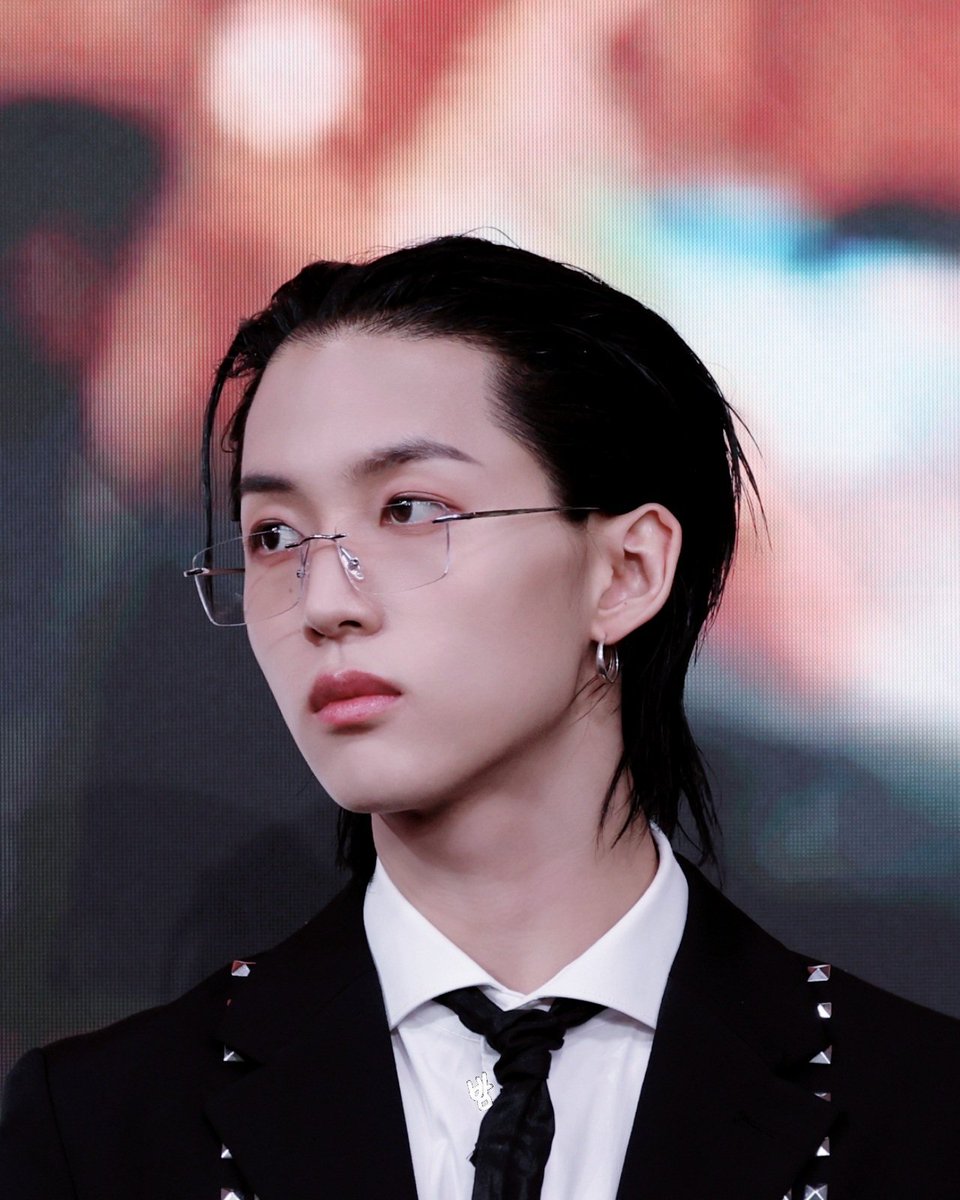 밤🐿 tweet media
