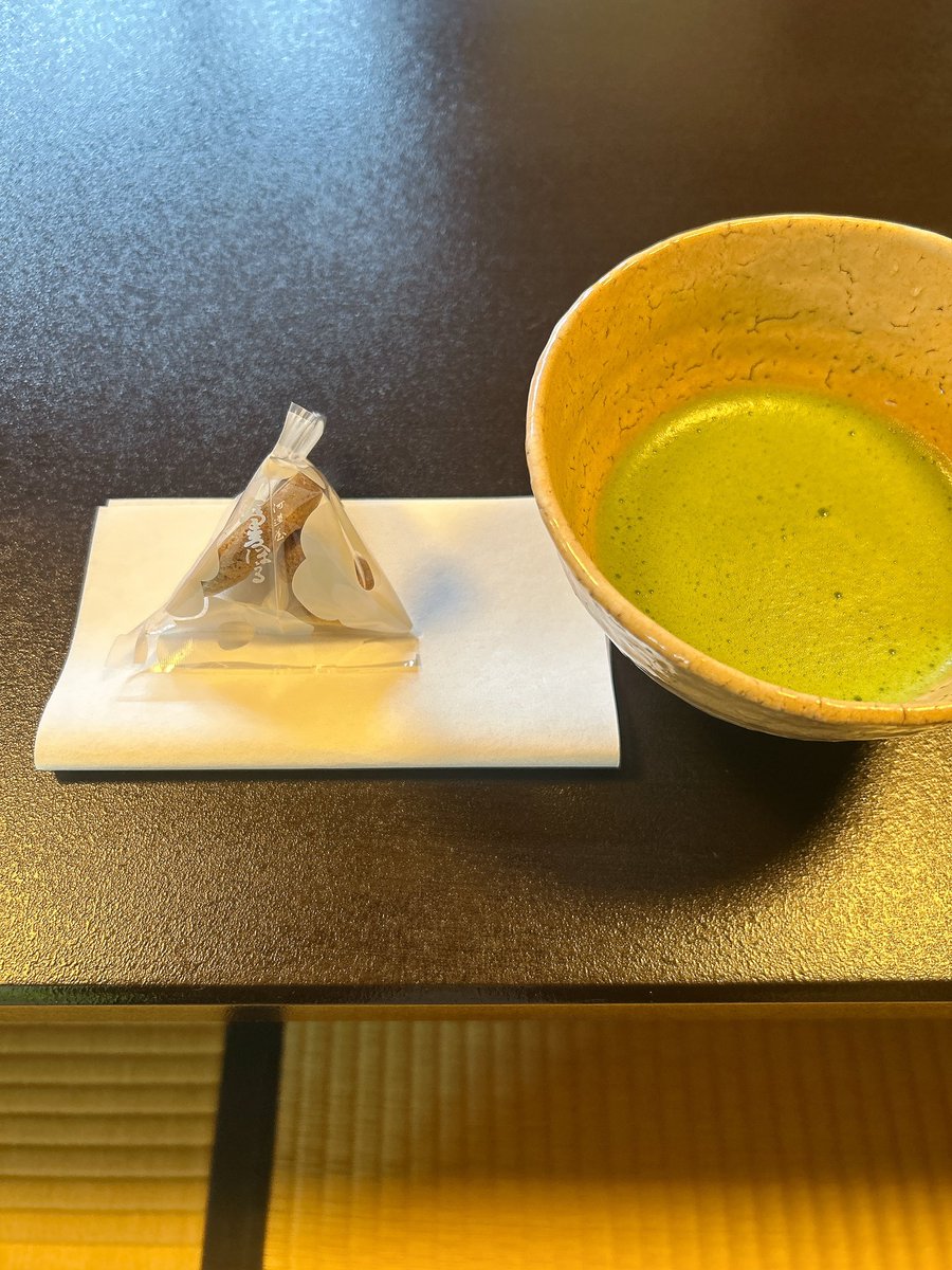 sachi2019's tweet photo. 今朝の坐禅会
先月お休みしたから、いつの間にか新緑が眩しくなっていた！
頭の中は、プレーオフ🏉とチャンピオンシップのスケジュールのやりくりで煩悩まみれ…ダメじゃん https://t.co/E6OWjR97nT