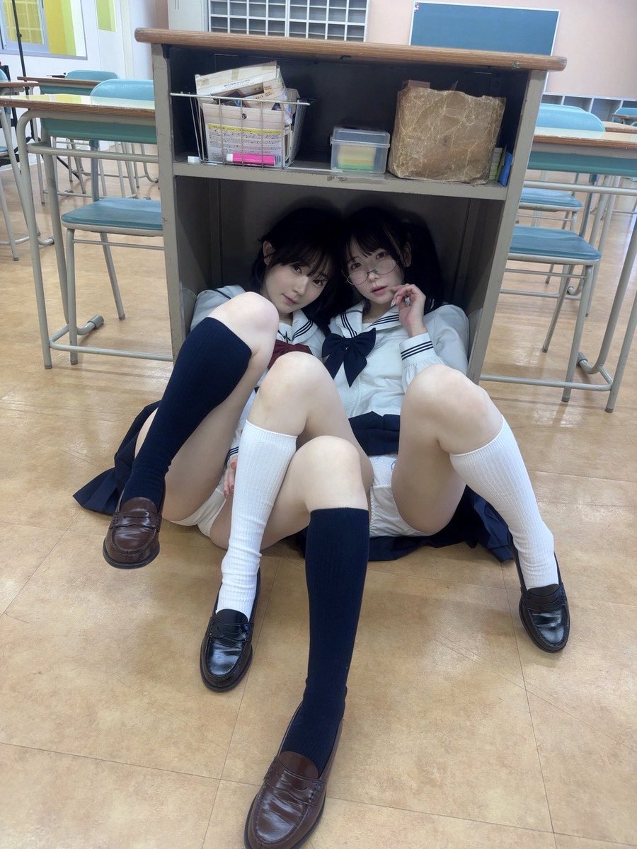 なにしてるのかな？│՞. ̫ .՞)……♡♡