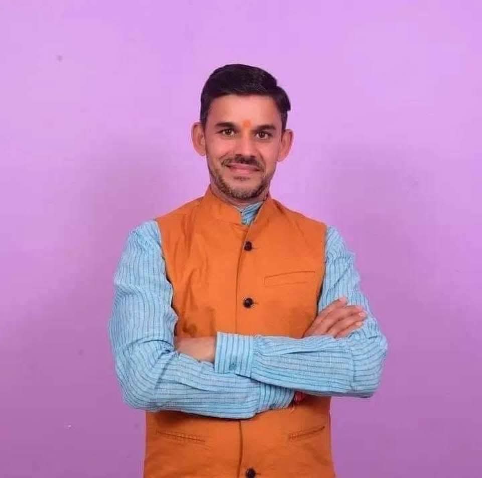 RamKuma70403418's tweet image. आदरणीय भाईसाहब संजय नगायच जी को वेयरहाउस कॉर्पोरेशन के अध्यक्ष बनने पर हार्दिक बधाई।🎉💐🙏

माता कालका की कृपा आप पर सदैव बनी रहे। ईश्वर आपको उत्तम स्वास्थ्य और यशस्वी कार्यकाल प्रदान करें। बहुत-बहुत शुभकामनाएँ!

#SanjayNagayach #Congratulations #MaaKalka #Panna