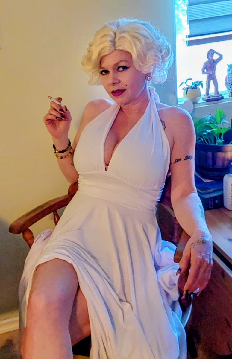 Goddess Delightfuldh tweet media