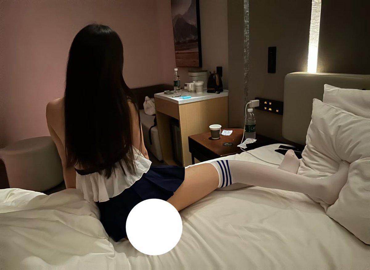 烧杯学长 tweet media