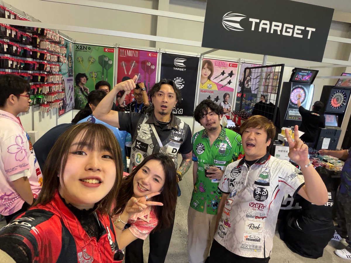 ameda_darts's tweet photo. ai Darts Tournament TAIWAN🇹🇼
パートナーのおかげで 🙌🏻
A FLIGHT レベルで #BEST16 にエントリーすることができました!✨🤩
最高レベルの大会に出場できるのは貴重な経験です。次回は全力を尽くしてダーツ大会を楽しみたいと思います!
まよんぬ、酒井、西谷とこっすープロにも会えて嬉しいです🫶🏻 https://t.co/Lzj7iPBj4q