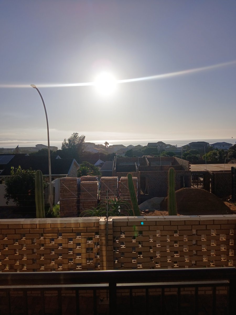 Thononda lufuno tweet media