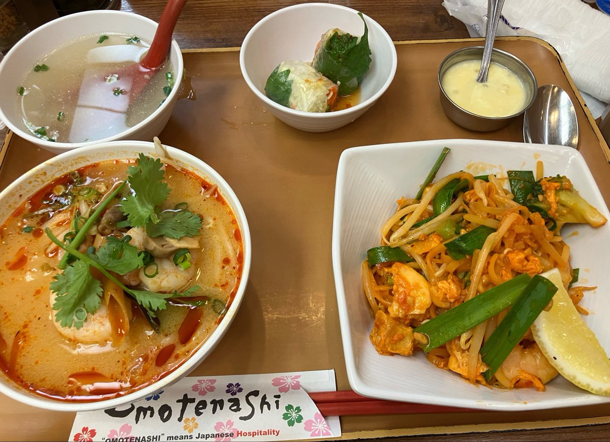 ずっと食べたかったトムヤムクン食べてきた！！！！！酸っぱ辛いものを欲していた！！！！！
ちなみにとこピッピはトムヤム食べて盛大に咽るタイプだと思います！！！！！