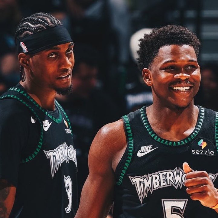 Wolves Lead tweet media
