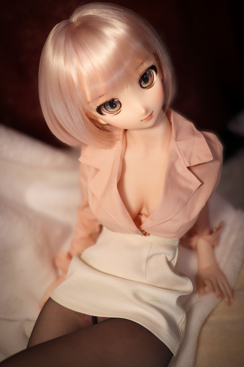 CUSTOMDOLL tweet media