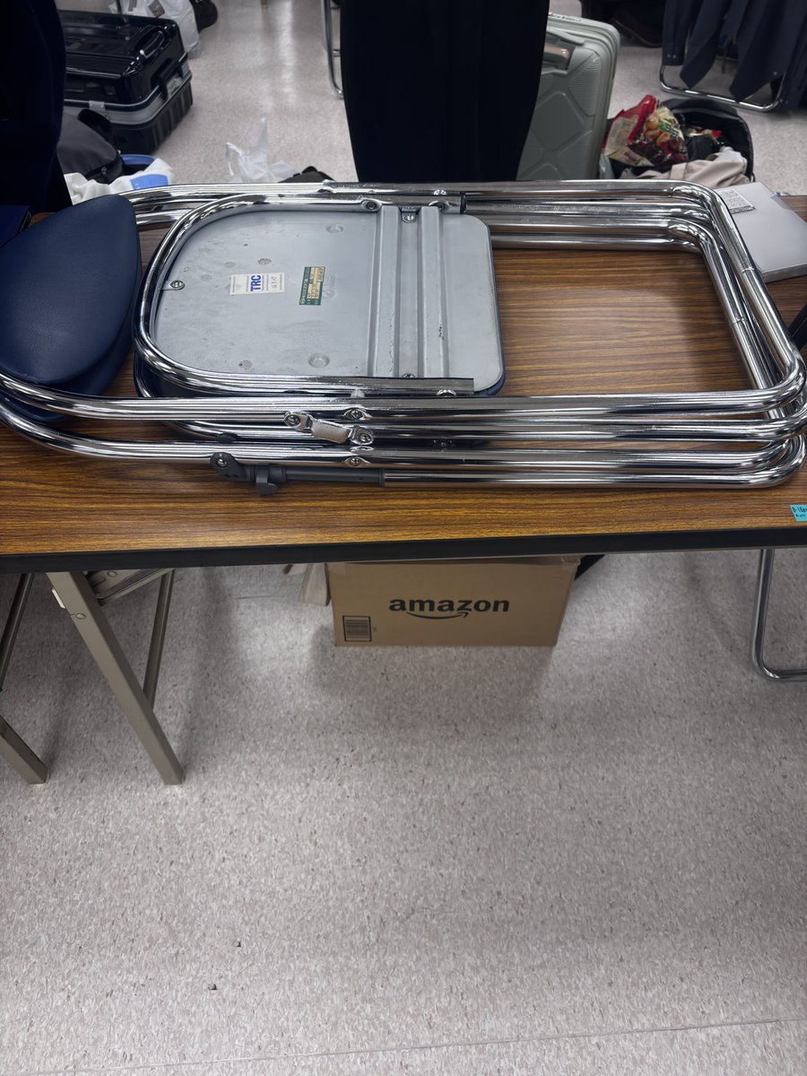 円卓のゆ実者たち@M3春 一展 B-16a tweet media