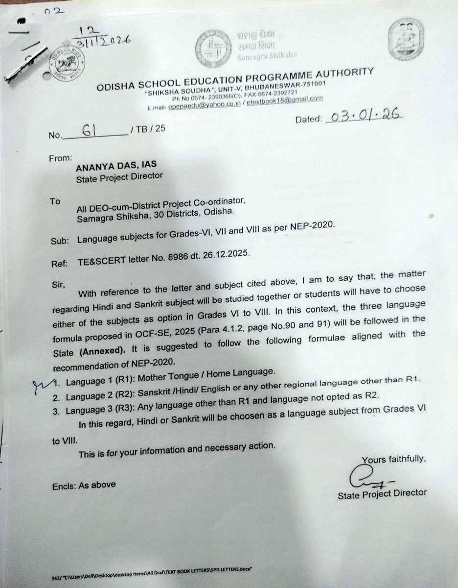 MalayaMahapatr1's tweet photo. This clarification is irrelevant according to #NEP2020, #NCFSE2023 &amp; #OCFSE2025. A student can learn any 3 languages of his/her choice. 2 of them, must be native to India. There are no restrictions to learn all 3 indian languages or both Hindi &amp; Sanskrit together. Kindly review. https://t.co/eT2L7zvM5y