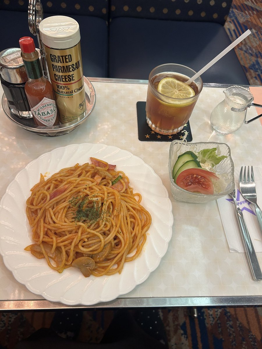 fl1228's tweet photo. 食も充実‼️
◯ 純喫茶・アメリカン
◯ 知留久（串カツ） https://t.co/l5tIOHG4pX