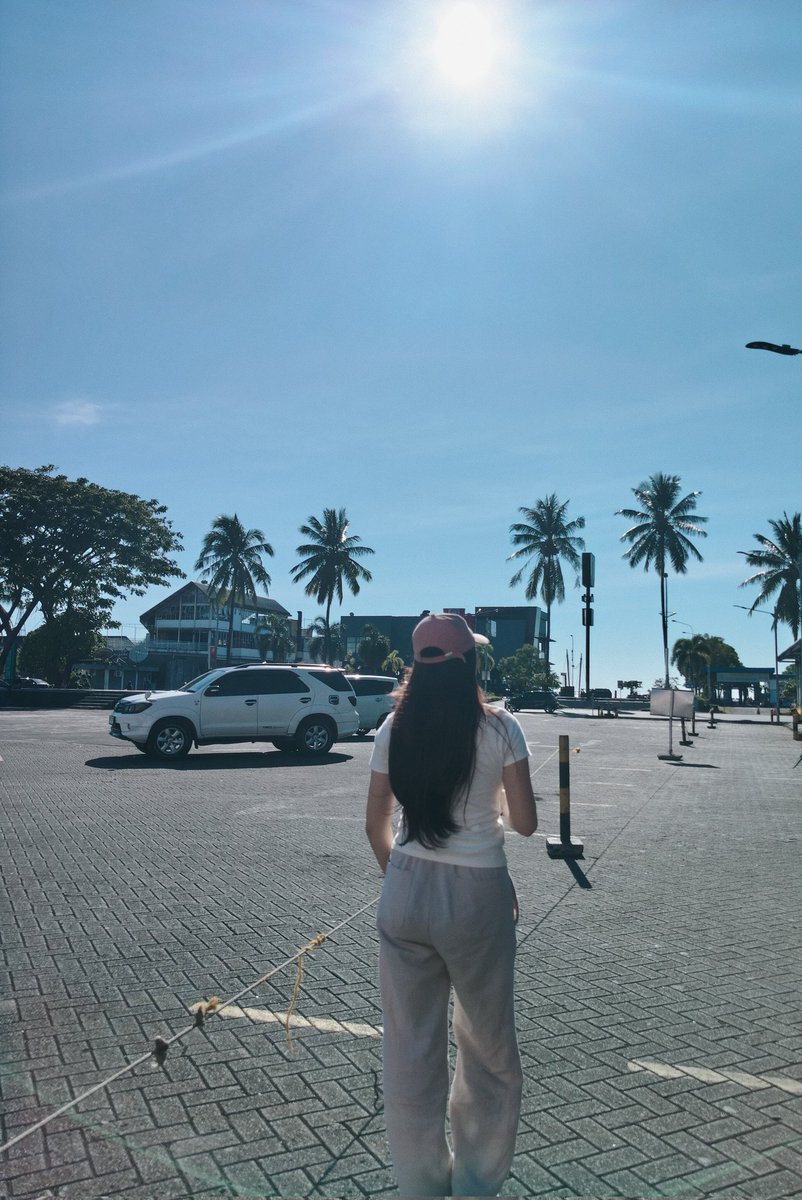 Alanaa (✱,✱) tweet media