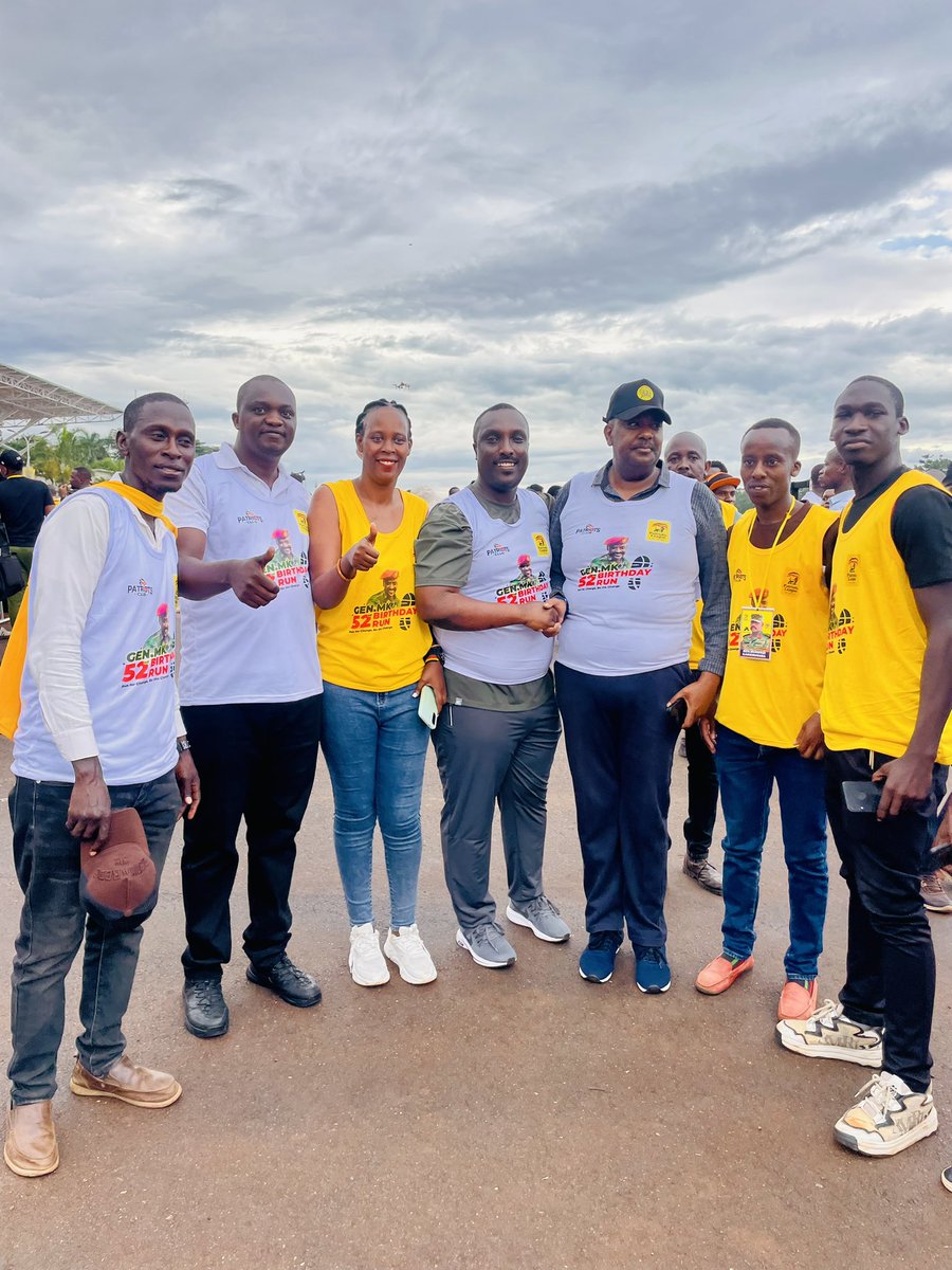 𝐍𝐳𝐚𝐢𝐫𝐞 𝐒𝐞𝐝𝐫𝐚𝐜𝐤 𝐊𝐚𝐠𝐮𝐭𝐚 tweet media