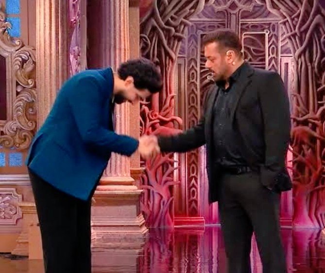 AYAAN 👑 tweet media