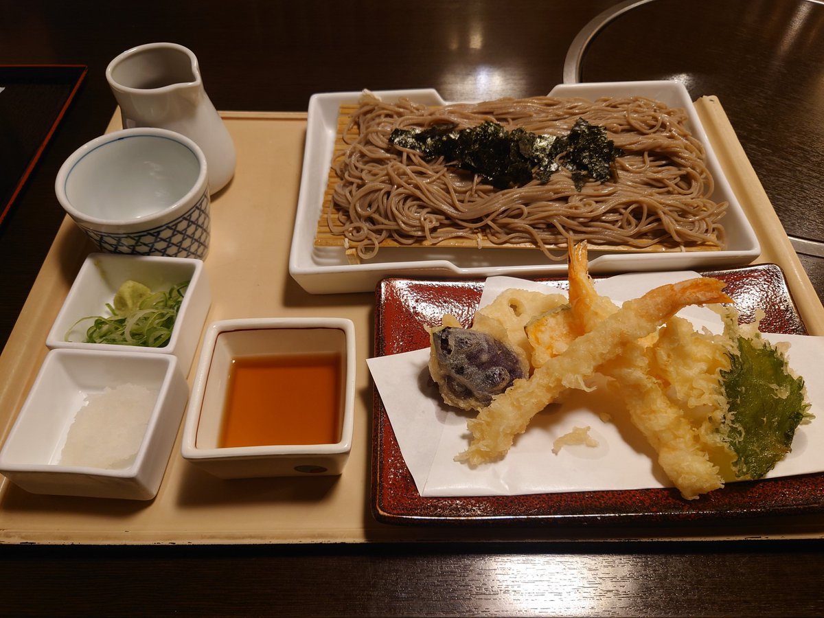 陸(おか)の上の鮪🐟 tweet media