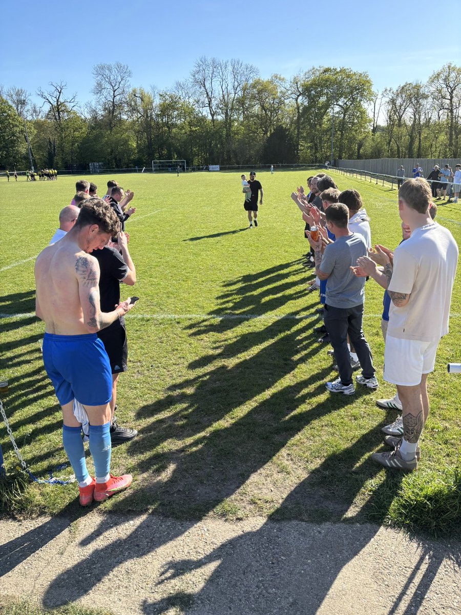 AmesburyFc's tweet photo. 3 years 

1 league title 

2 mid table Wessex league finishes 

And a Historic FA Vase run 

Thank you @skeatesyy 

💙💙💙 https://t.co/QozpxhtalG