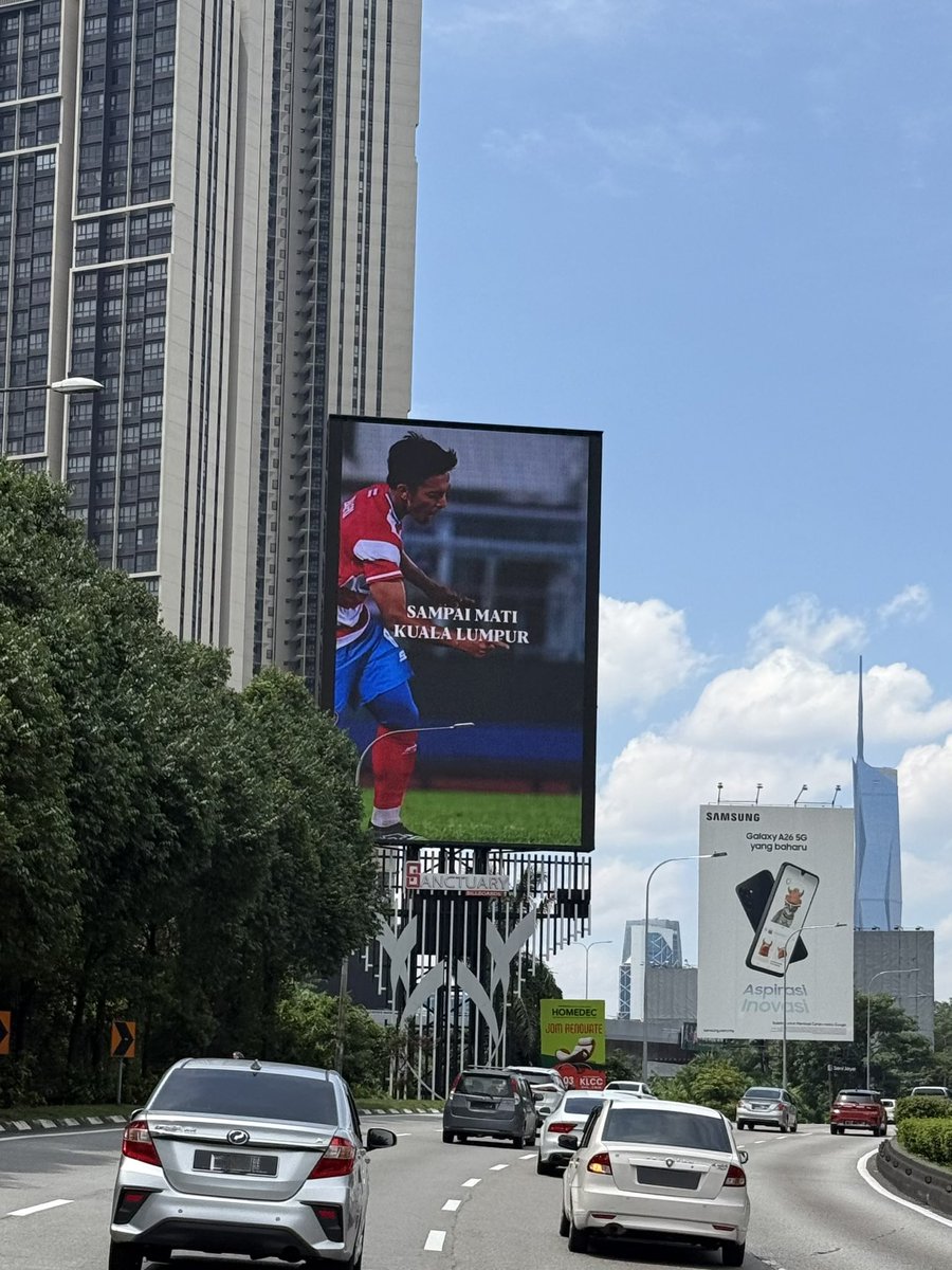 Supporter of Kuala Lumpur United 🔴⚪ tweet media
