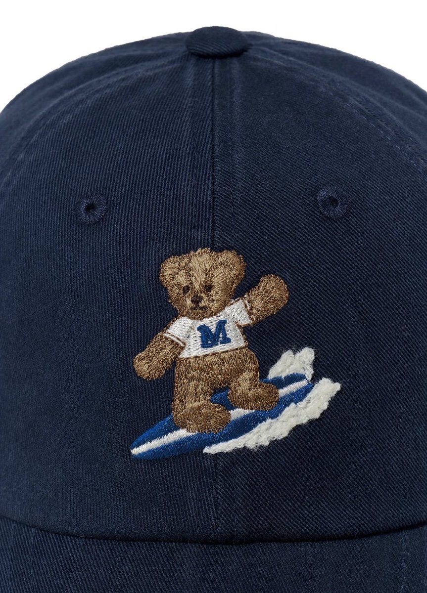 suffsun's tweet photo. marithe doodle bear 750 free ems 🏄🏻🫐。 https://t.co/ZR6Q14w8yU