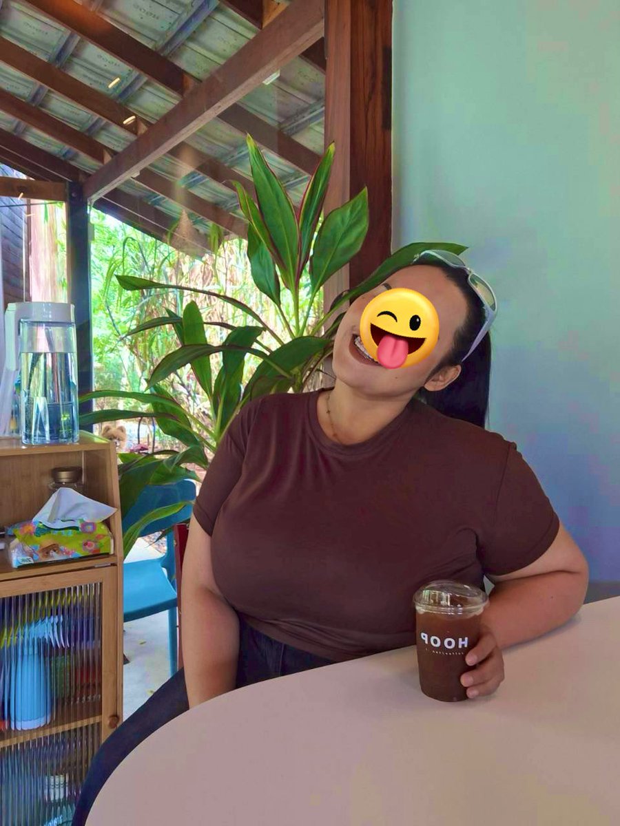 Alis🐽 tweet media