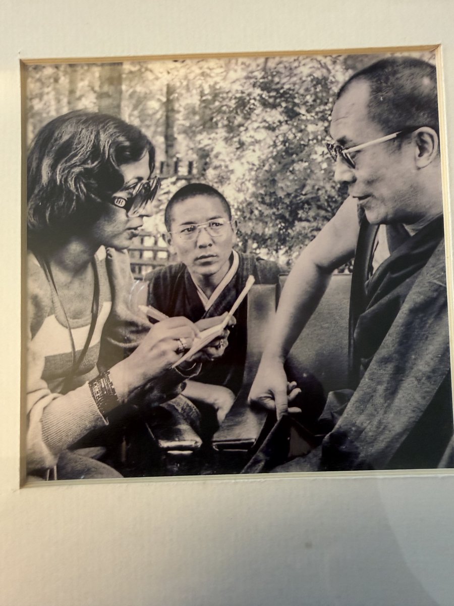 Tavleen Singh tweet media