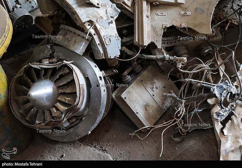 กองทัพ IRGC อิหร่าน ยึดระเบิดทำลายบังเกอร์ GBU-39 ของกองทัพสหรัฐ ที่อยู่สภาพดีได้จำนวนมาก และนำไปทำวิศวกรรมย้อนกลับ พัฒนาดัดแปลงให้ดีขึ้น เพื่อเตรียมติดตั้งในขีปนาวุธ ยิงโจมตีเจาะบังเกอร์อิสราเอล และฐานทัพสหรัฐ ที่ยังเหลือบางแห่ง เช่น ในจอร์แดน..รวมถึงส่งพิมพ์เขียวให้ชาติพันธมิตร