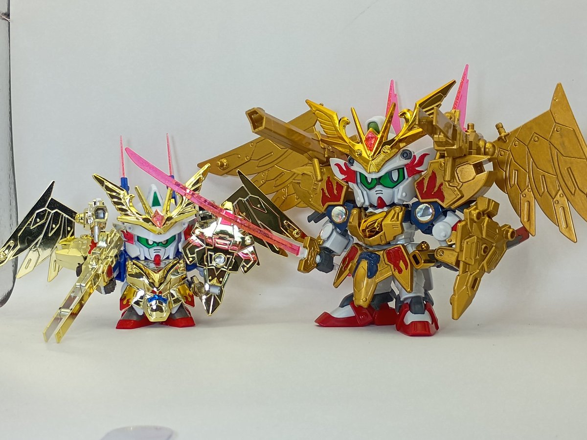 ACpuramo's tweet photo. #LEGENDBB
LEGENDBB版、武者飛駆鳥できた〜!😽
メチャイケメン!
かっこいい〜!!(*´Д`)
四枚目は旧キットとのツーショットだにゃん😸 https://t.co/LcF0VaY7sv