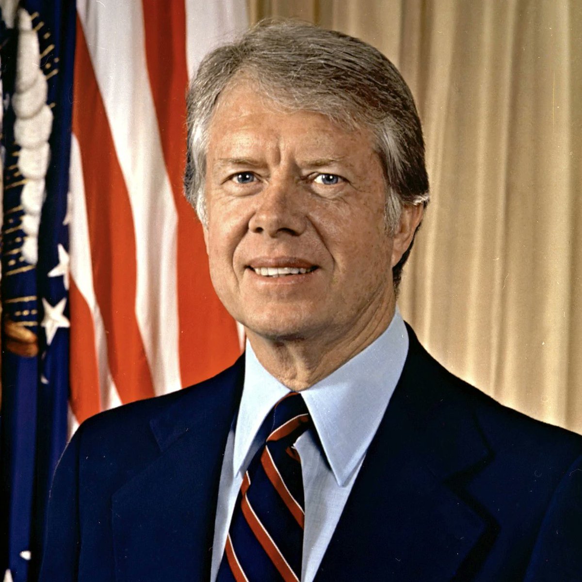 HistoryMattersX's tweet image. 🇺🇸 Wednesday #1October 1924, James Earl Carter Jr. was born in Plains, Georgia, USA.

Better known as #JimmyCarter who became the elected 39th President of the United States on Tuesday 2 November 1976.

🕯️Sunday 29 December 2024, Jimmy Carter died (100) in Plains, Georgia, USA.