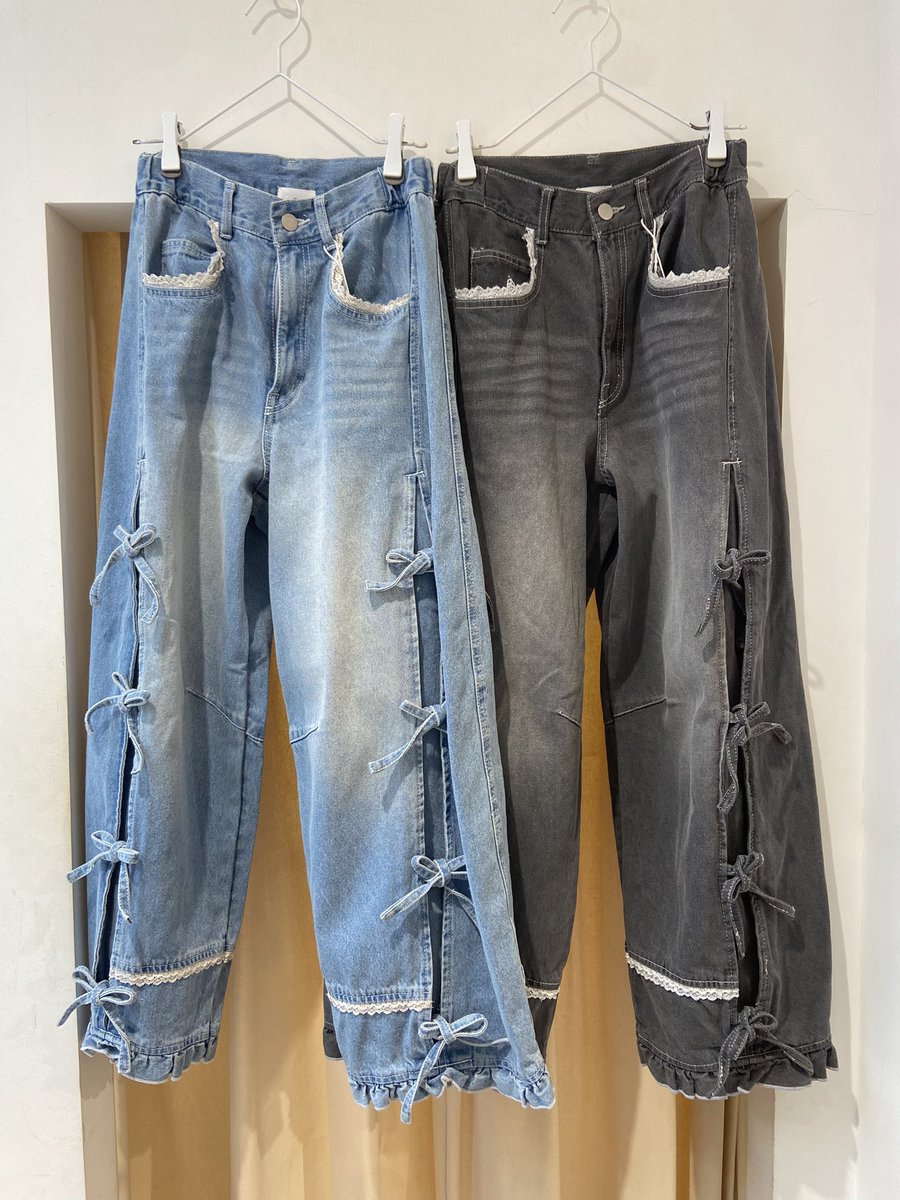 ▷再入荷アイテム バレルレッグリボンデニムパンツ ブルー/グレー
