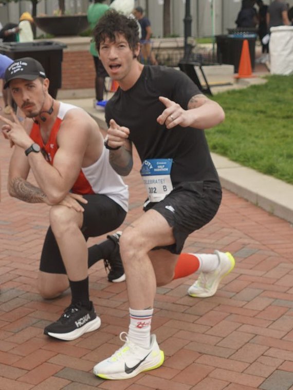 bella ⊬ tweet media