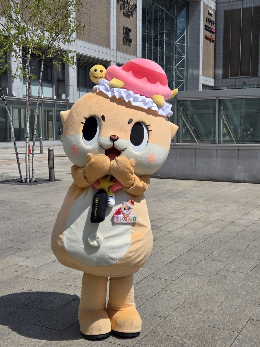 クボ tweet media