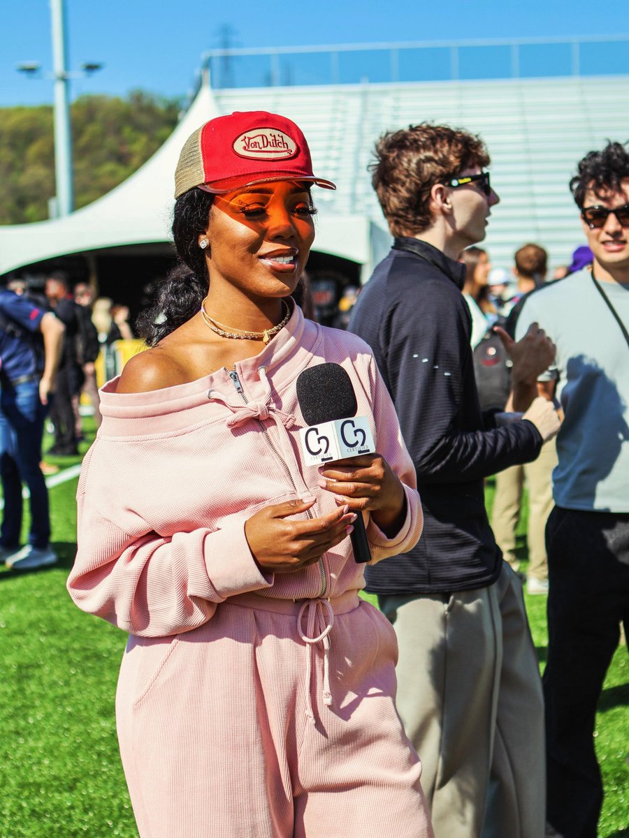 C2 the Coach tweet media