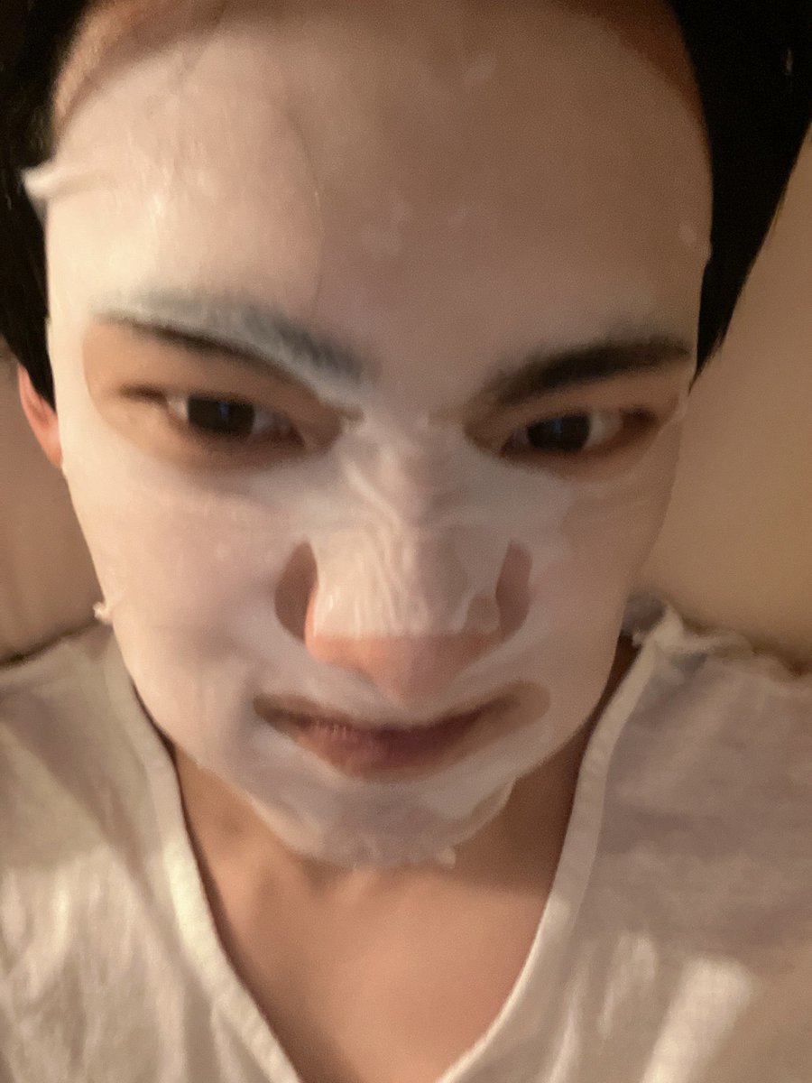 daily junhee tweet media