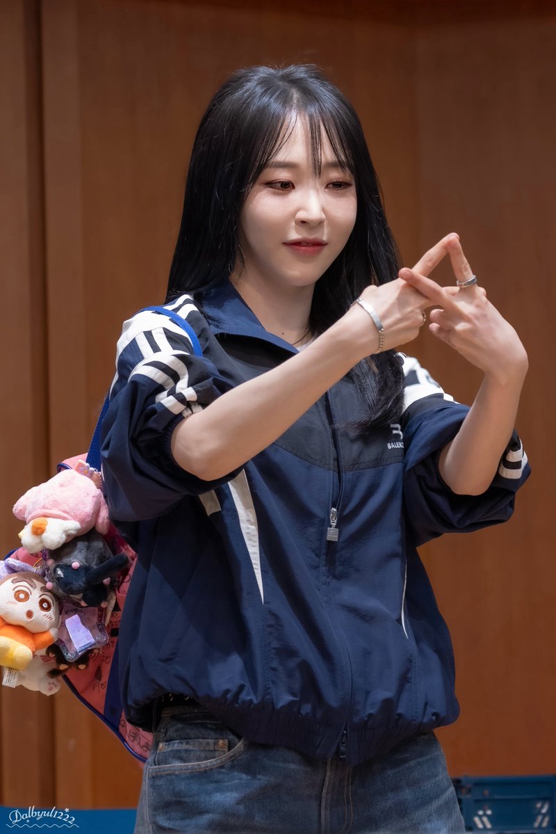 우𝗠𝗜𝗟𝗞유 🍼 tweet media