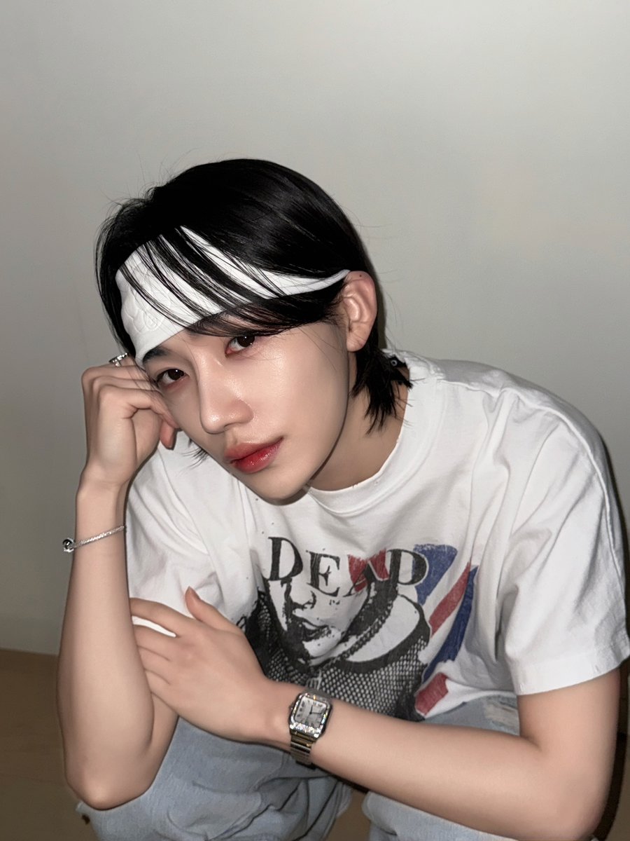 deobimom's tweet image. CHANHEE #NEW #뉴 IG 🐧📸 

twenty-nine