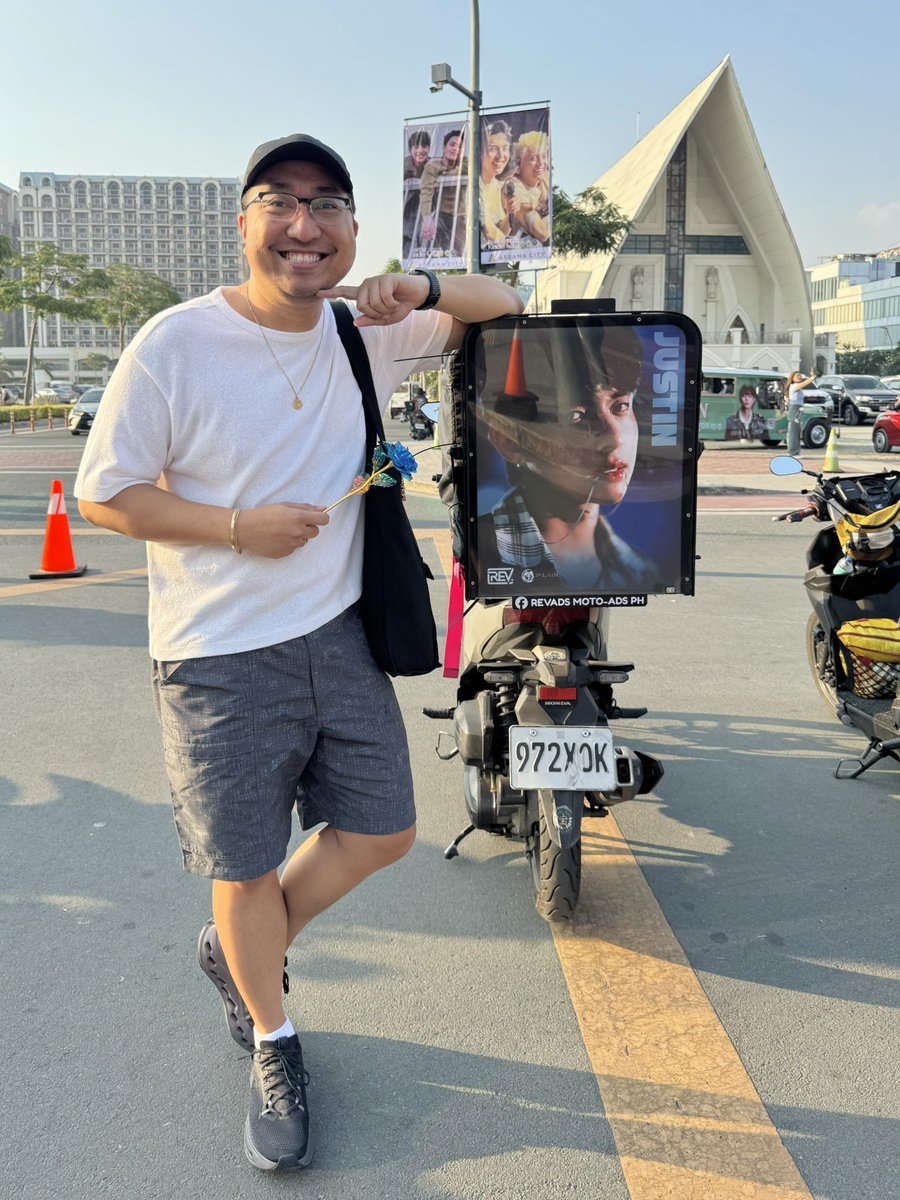 ridewithkyle's tweet photo. Posting this just now. Syempre loyal tayo sa bias ko. Diba @justintdedios 🤭💚🌽

#SB19_JUSTIN
#WakasAtSimula #WaSTheFinale 
#SimulaAtWakas #SB19 https://t.co/mKMY7R5Zpa