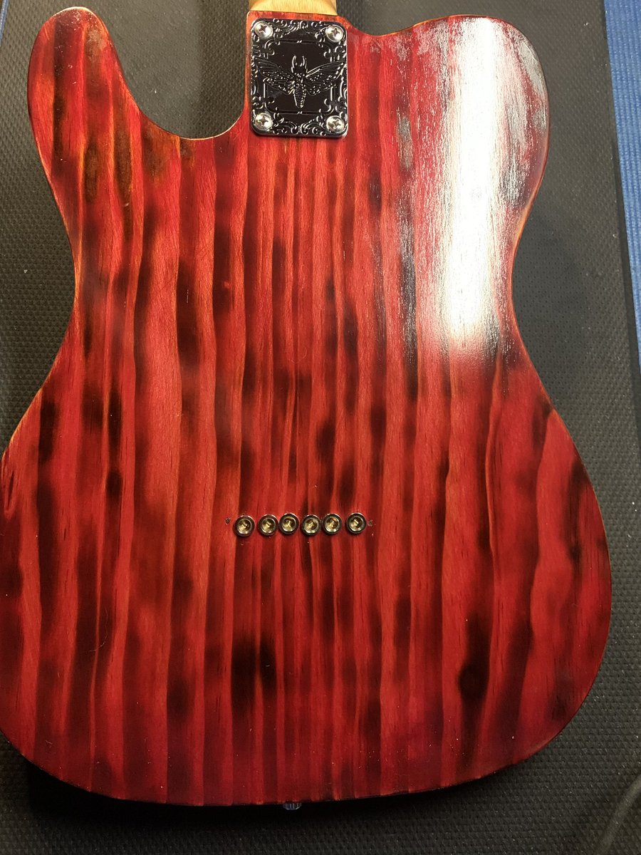 Hackguitarist tweet media