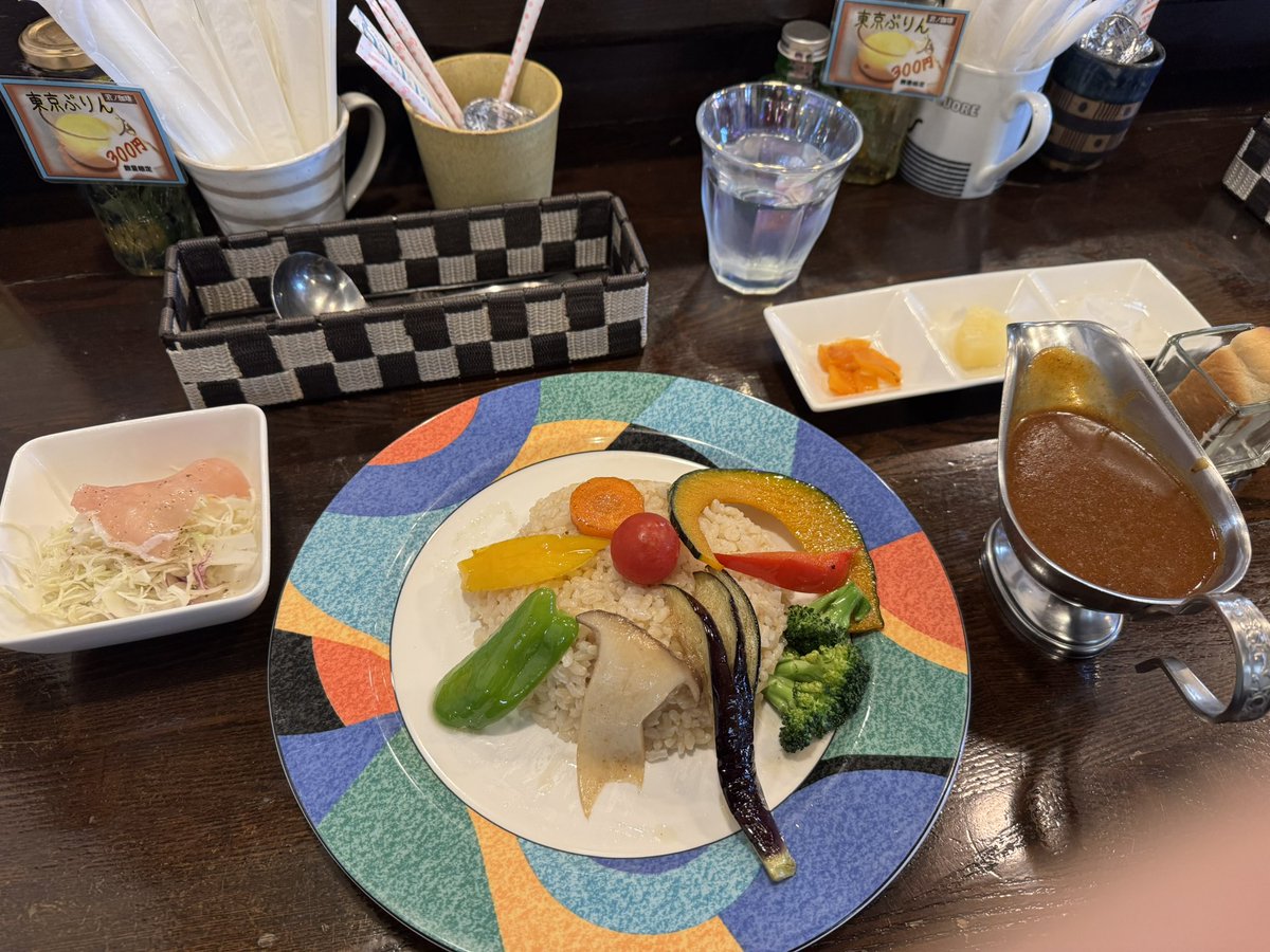 ヤン tweet media