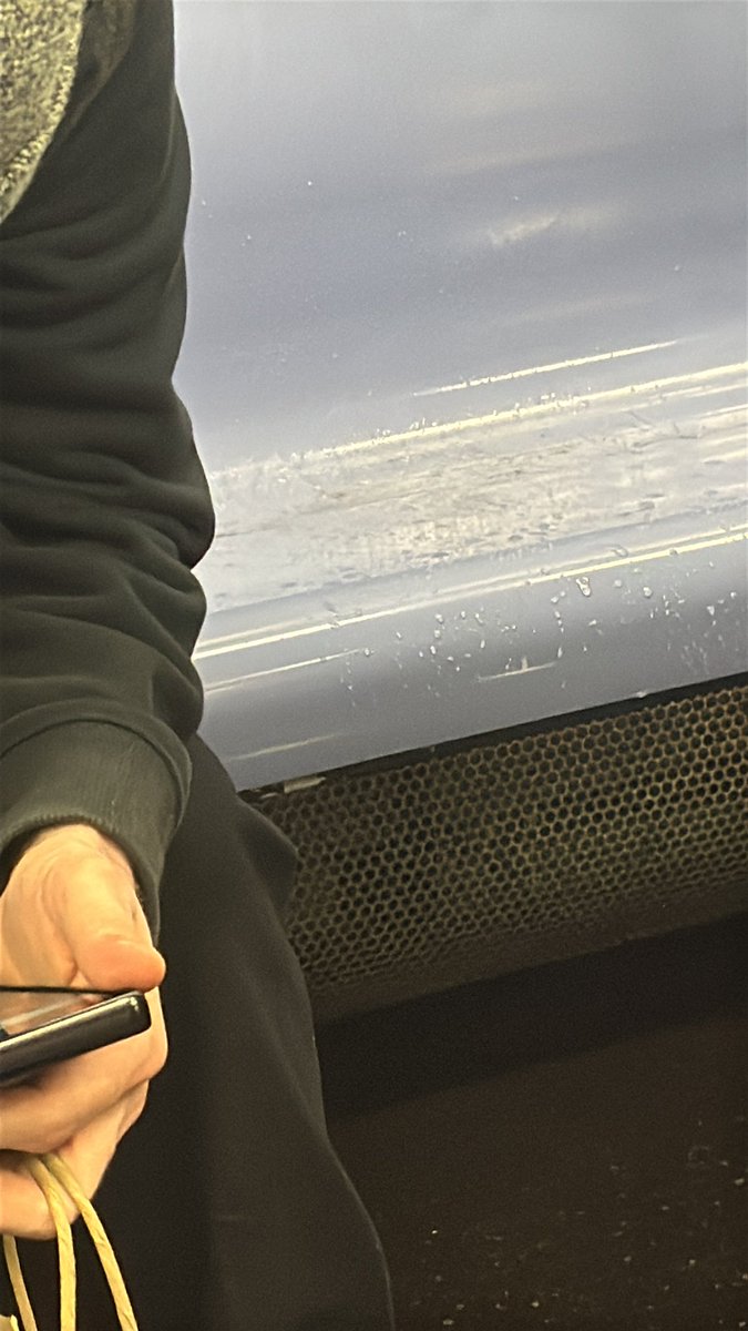 SOCIALITENYC's tweet photo. There’s a serious leak on the Jamaica bound J train car # 8642 that’s leaking in the inside of the car. The entire car is wet 💦💦💦💦💦💦💦💦💦💦💦 it’s 10:30 pm https://t.co/qXnL89hdee