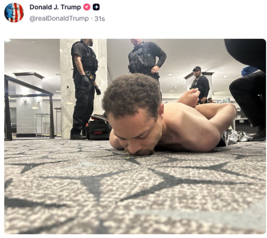 Republicans against Trump tweet media