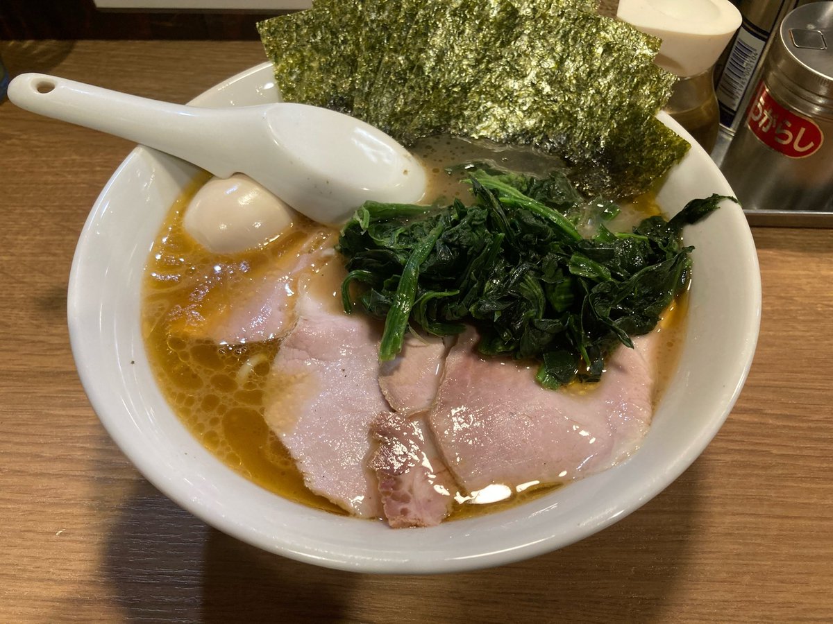 しをん tweet media