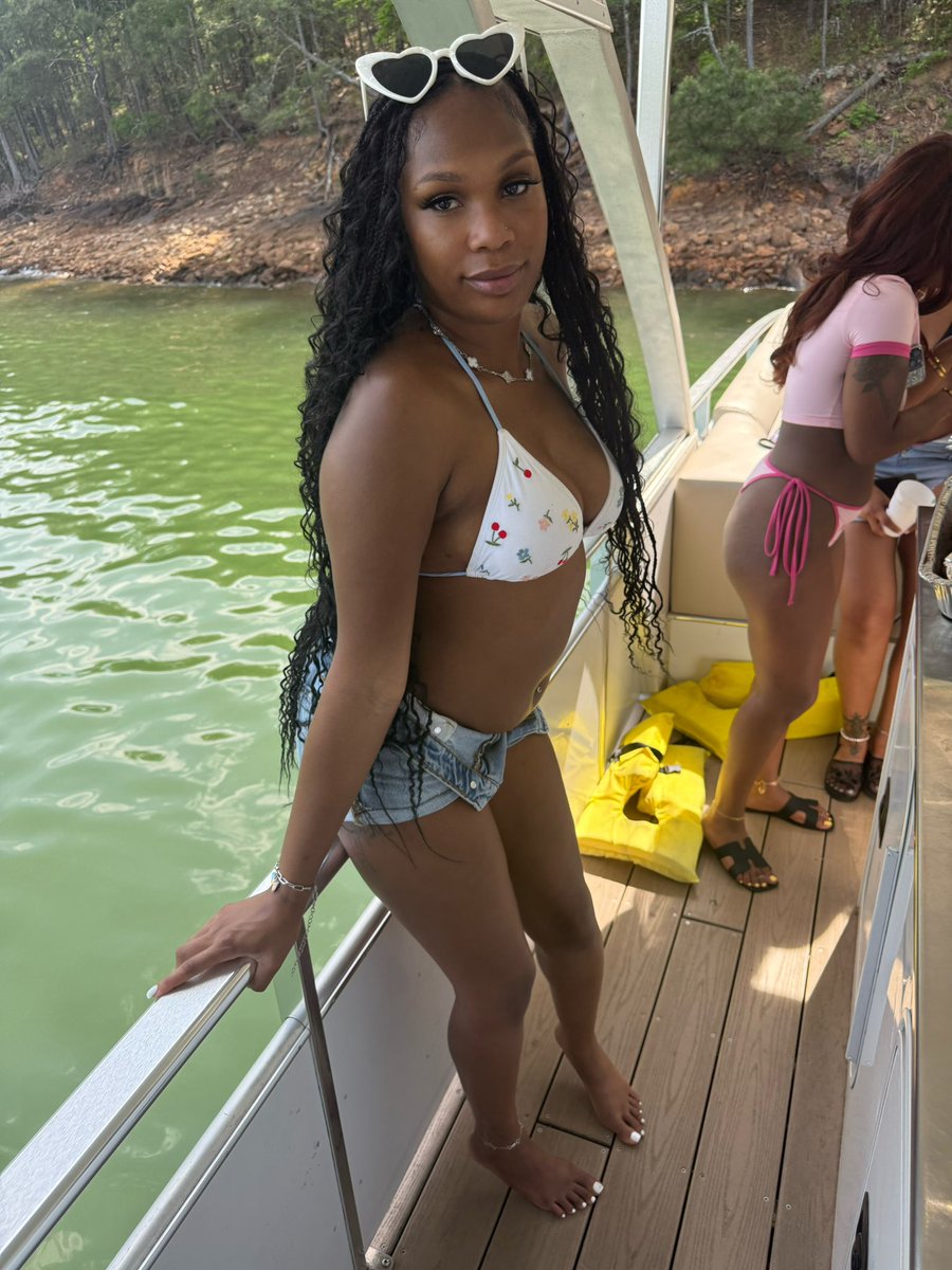 daREALbeautiful 🤍 tweet media