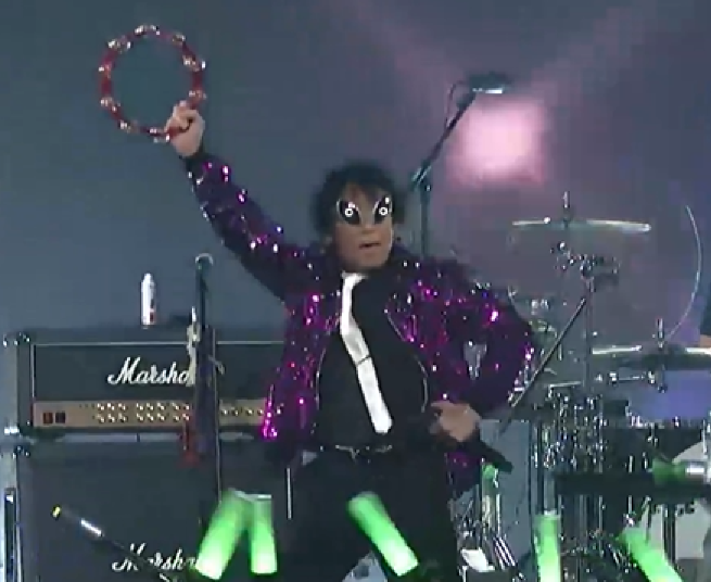 Songbird (Tadpoled) in 7.45 tweet media