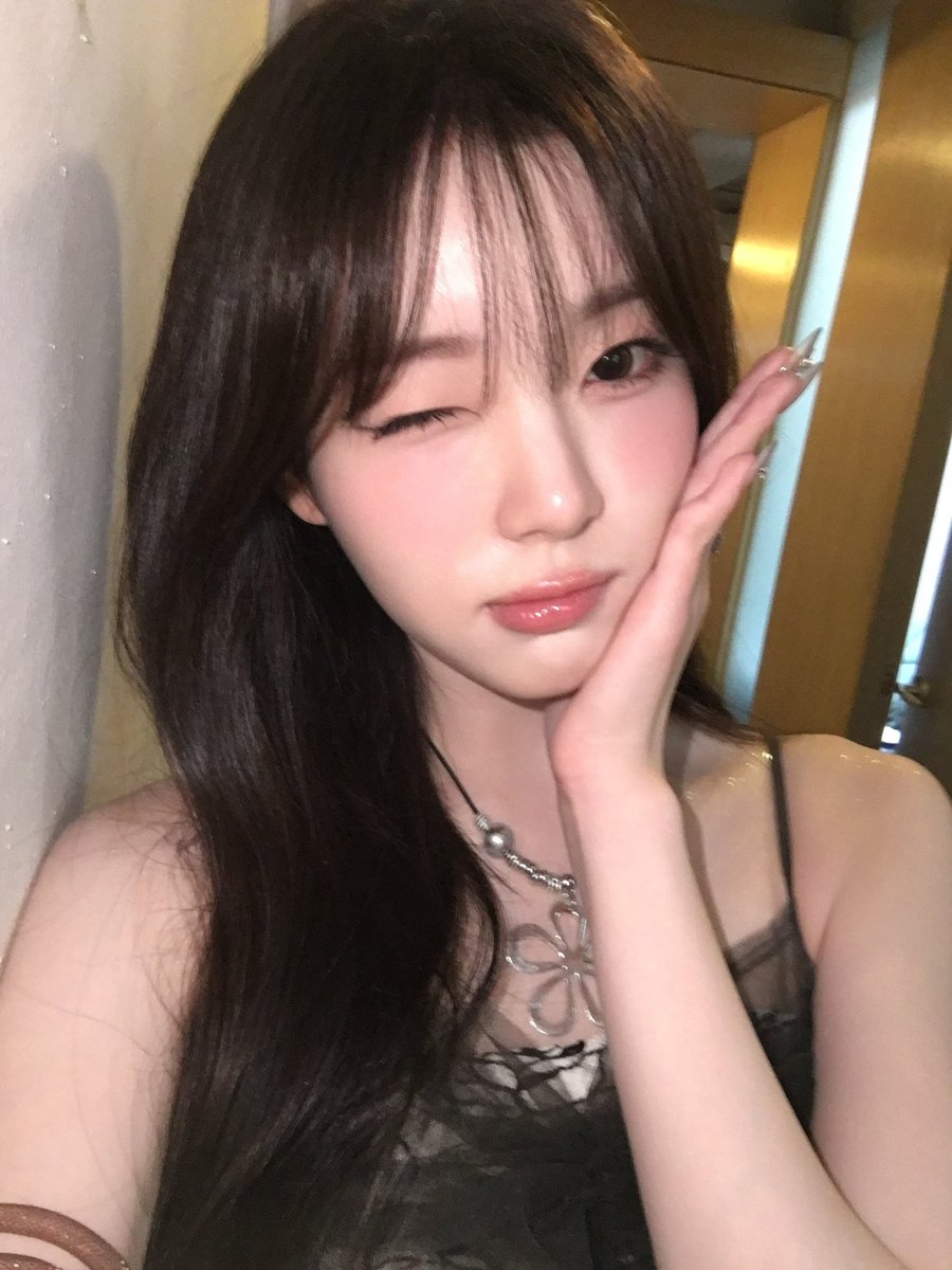 하연 tweet media