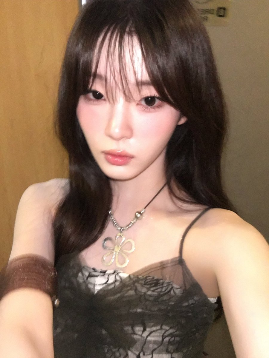 하연 tweet media