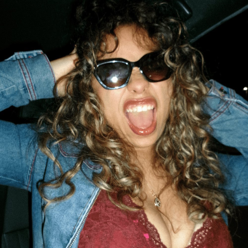 Daily Top Songs Global (Spotify) tweet media