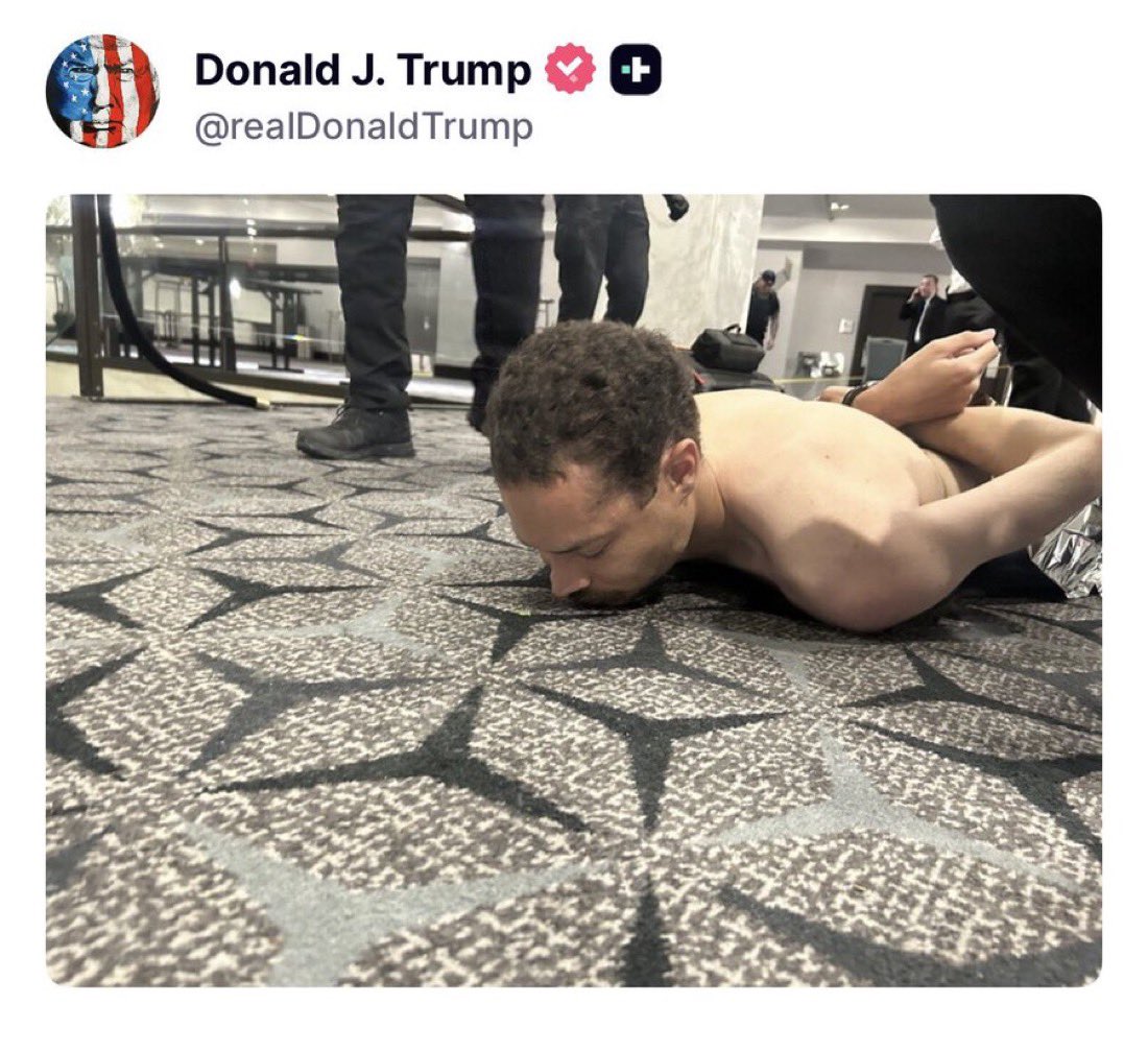 Breaking911's tweet image. NEW: President Trump posts pic of WHCF shooter