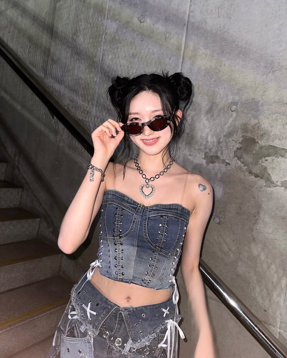 らい🐿 tweet media