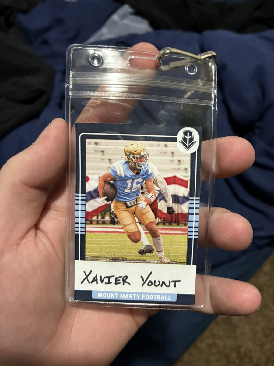 Xavier Yount 27’ OG/DE/LB tweet media