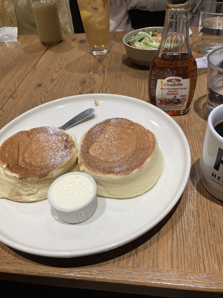 ドブのような顔 tweet media