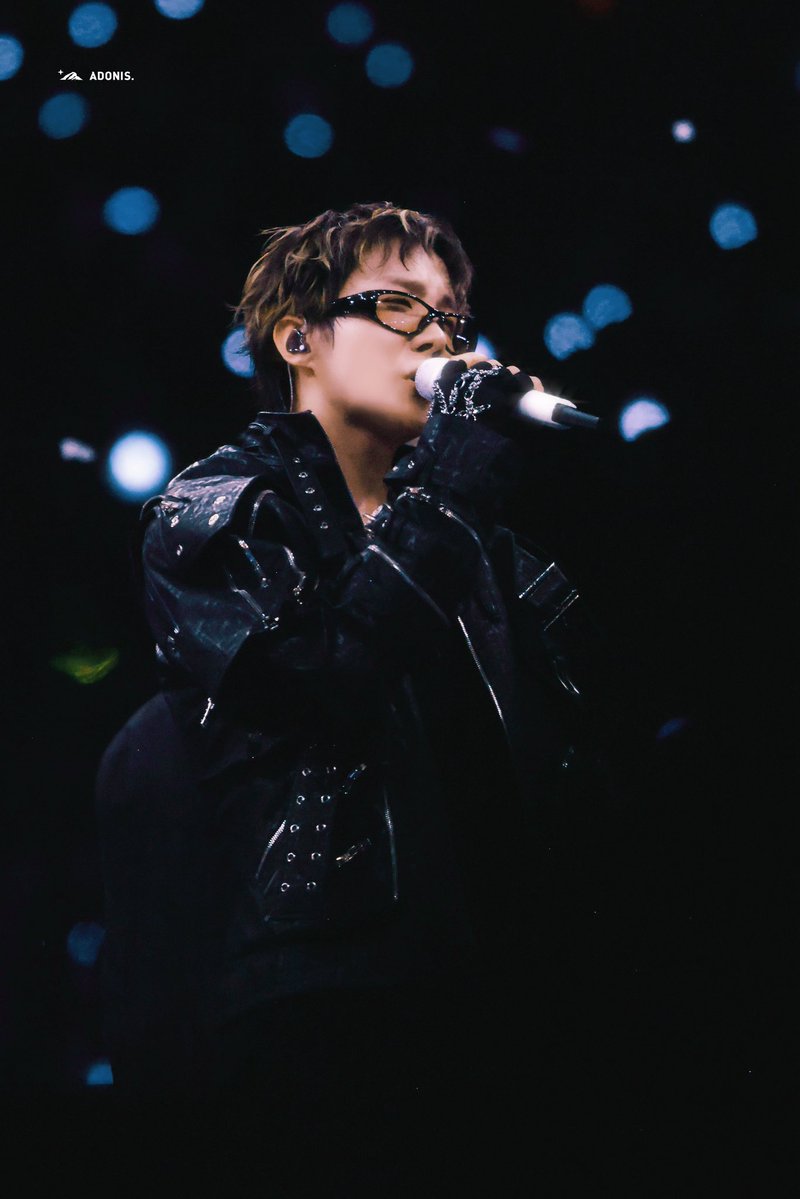아도니스 Adonis 💫 tweet media